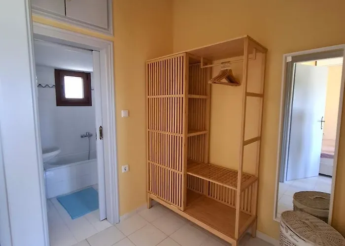 Дом отдыха Flo Maisonette With Sea View Созополь