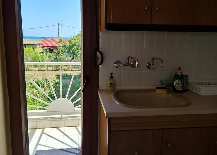Flo Maisonette With Sea View Дом отдыха *