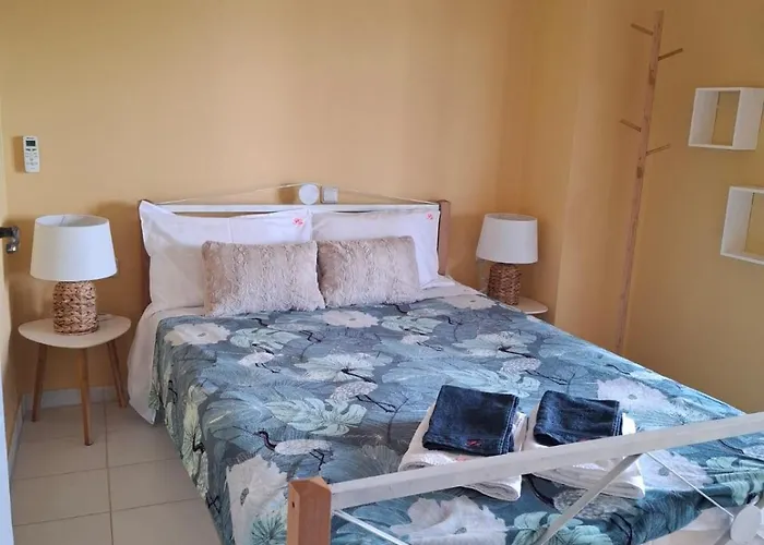 Flo Maisonette With Sea View Дом отдыха Созополь