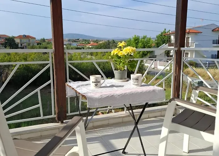 Дом отдыха Flo Maisonette With Sea View Созополь