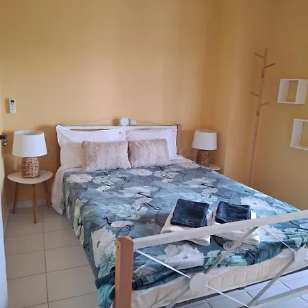 Flo Maisonette With Sea View بيت للعطل سوزوبولي