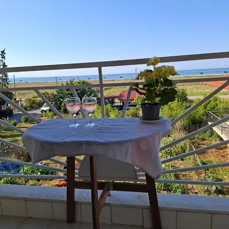 Flo Maisonette With Sea View *