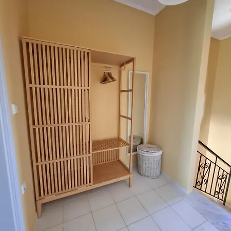 Flo Maisonette With Sea View Hébergement de vacances