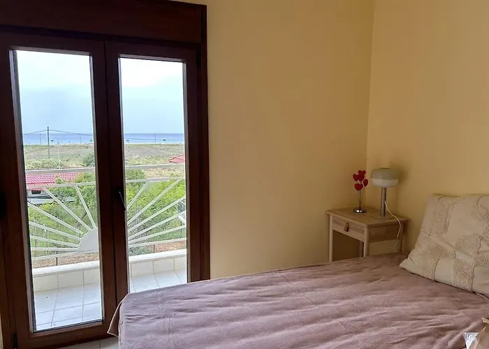 Flo Maisonette With Sea View